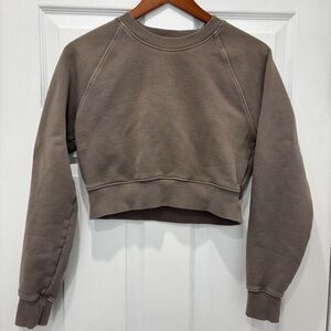 TNA Aritzia Sweatfleece Cozy Fleece Brown Cropped Sweatshirt Size XS
